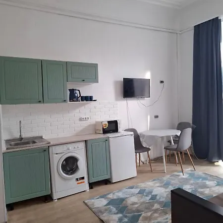 2-кімнатна з балконом Appartamento