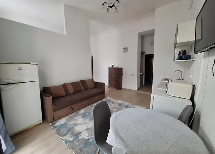 2-Кімнатна З Балконом * Odessa